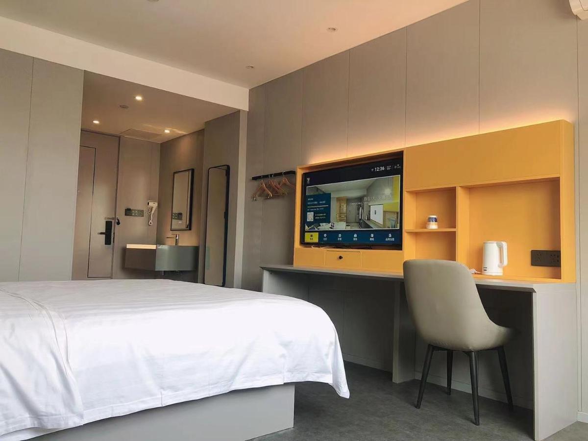 7Days Inn Shanghai Yichuan Road Eksteriør billede