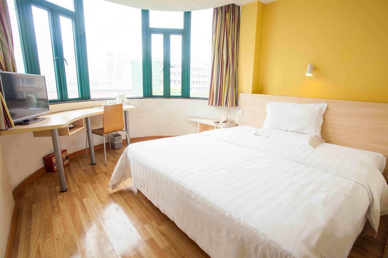 7Days Inn Shanghai Yichuan Road Eksteriør billede