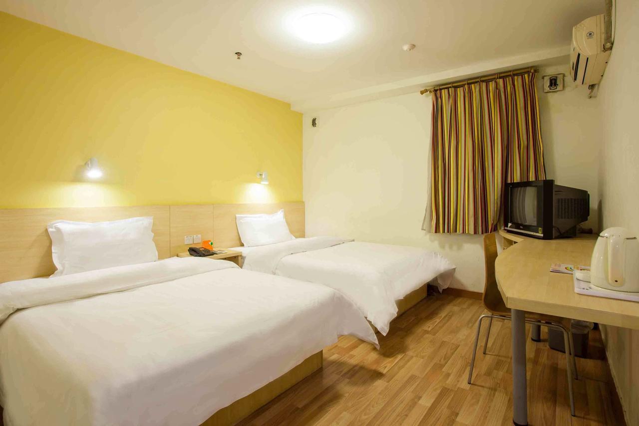 7Days Inn Shanghai Yichuan Road Eksteriør billede
