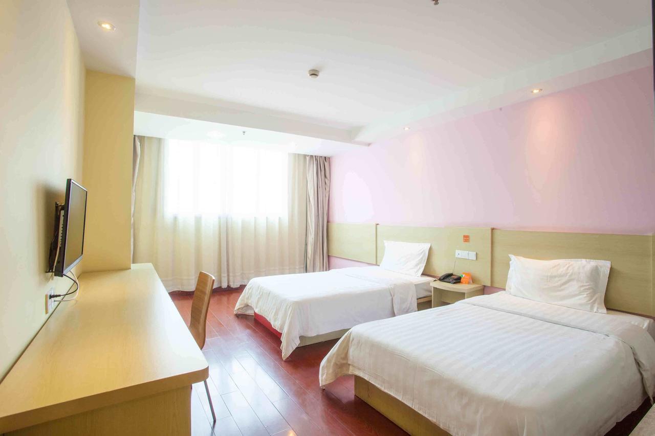 7Days Inn Shanghai Yichuan Road Eksteriør billede