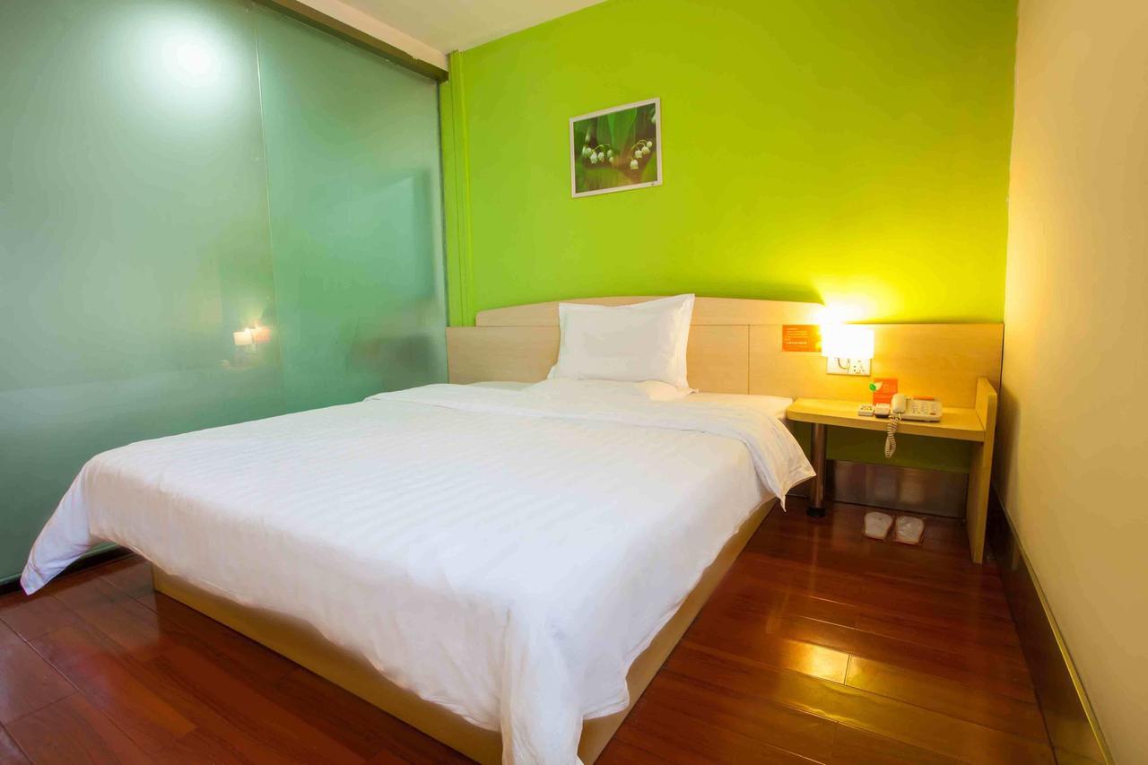 7Days Inn Shanghai Yichuan Road Eksteriør billede