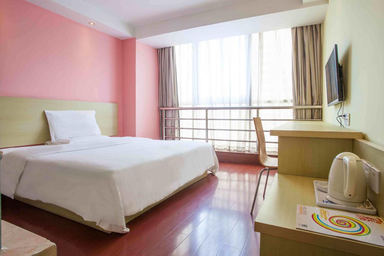 7Days Inn Shanghai Yichuan Road Eksteriør billede