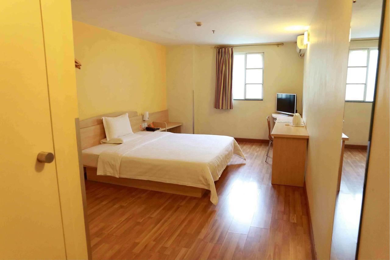 7Days Inn Shanghai Yichuan Road Eksteriør billede